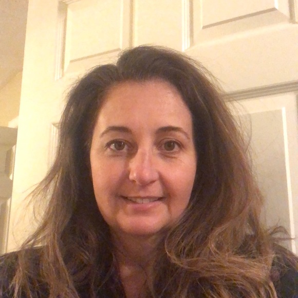 Meet your Posher, Kristy - Picture 1 of 1